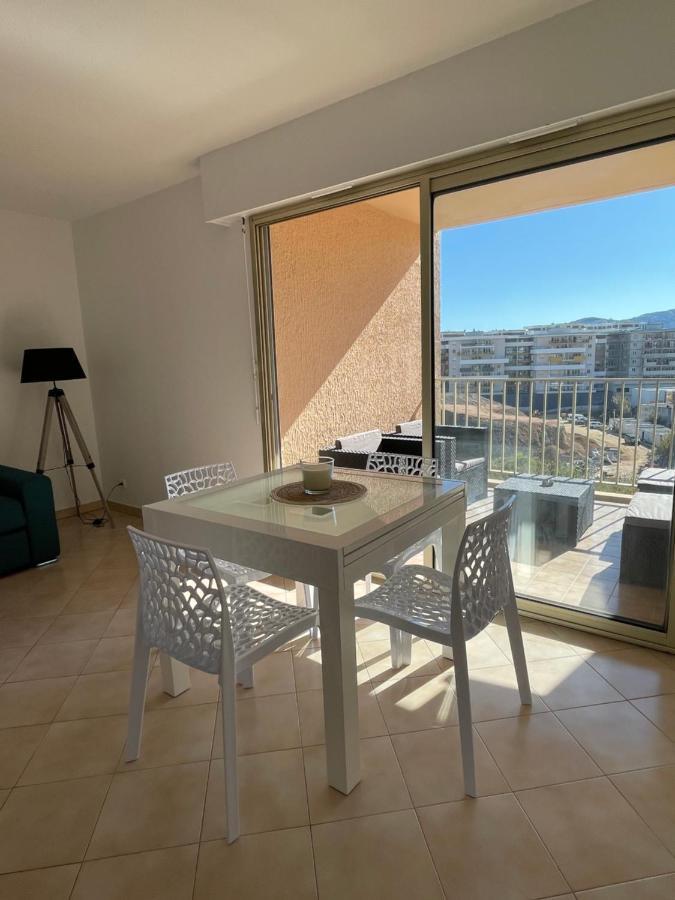 Appartement Cosy Proche Du Centre أجاكسيو المظهر الخارجي الصورة